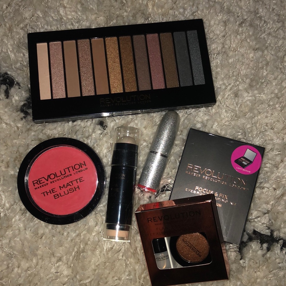 Brand New in Plastic Makeup Revolution Bundle